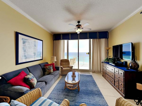 Awesome home in Miramar Beach with Outdoor swimming pool and 2 Bedrooms